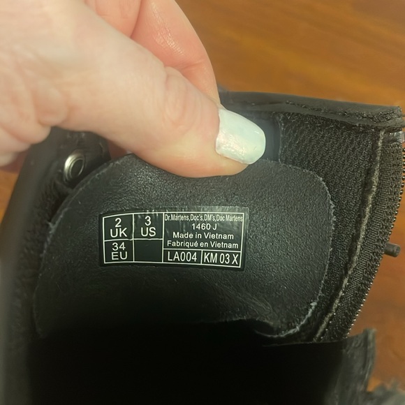 Dr. Marten Youth 1460 Purple Zip/Lace Boots. U.S. 3. - Picture 12 of 16